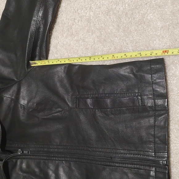 Coat: Genuine Leather Jacket - Picture 12 of 13